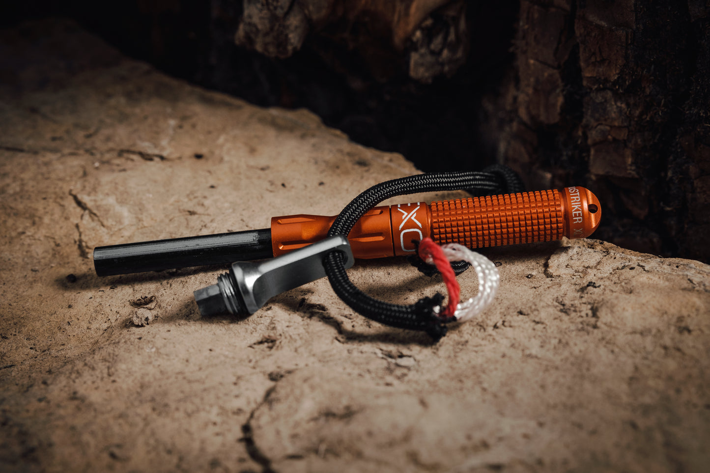 EXOTAC NANOSTRIKER™ XL | FIRE STARTER STRIKING TOOL